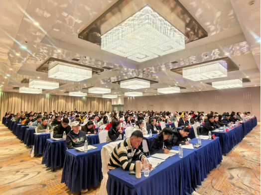 2025年宁夏旅行社管理人员及导游专业能力提升培训班今日开班2